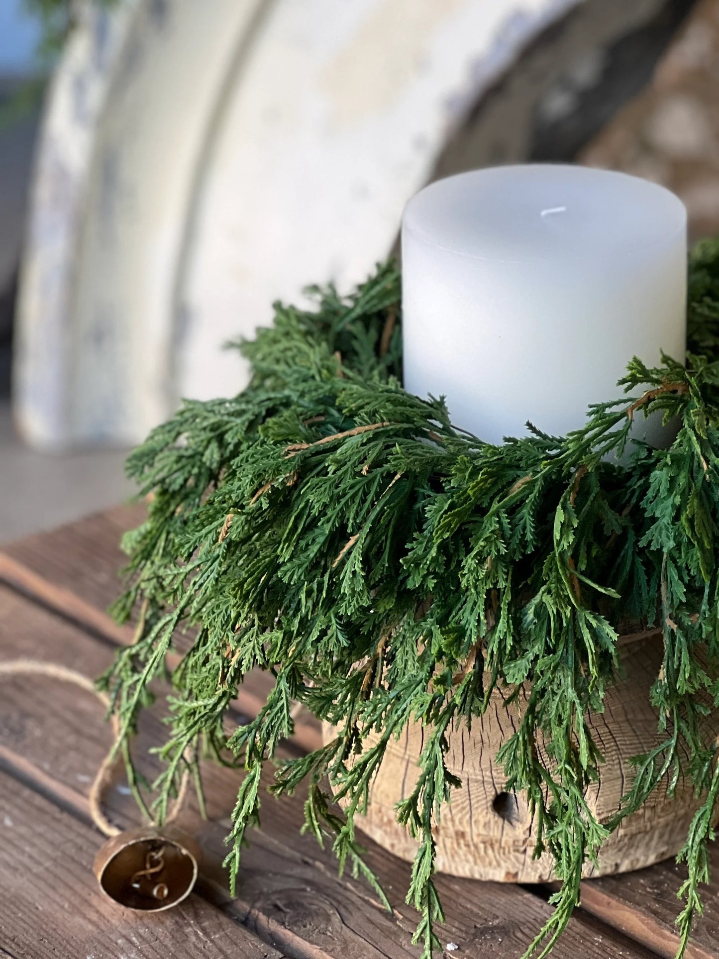 Emerald Falls Candle Ring | 4"