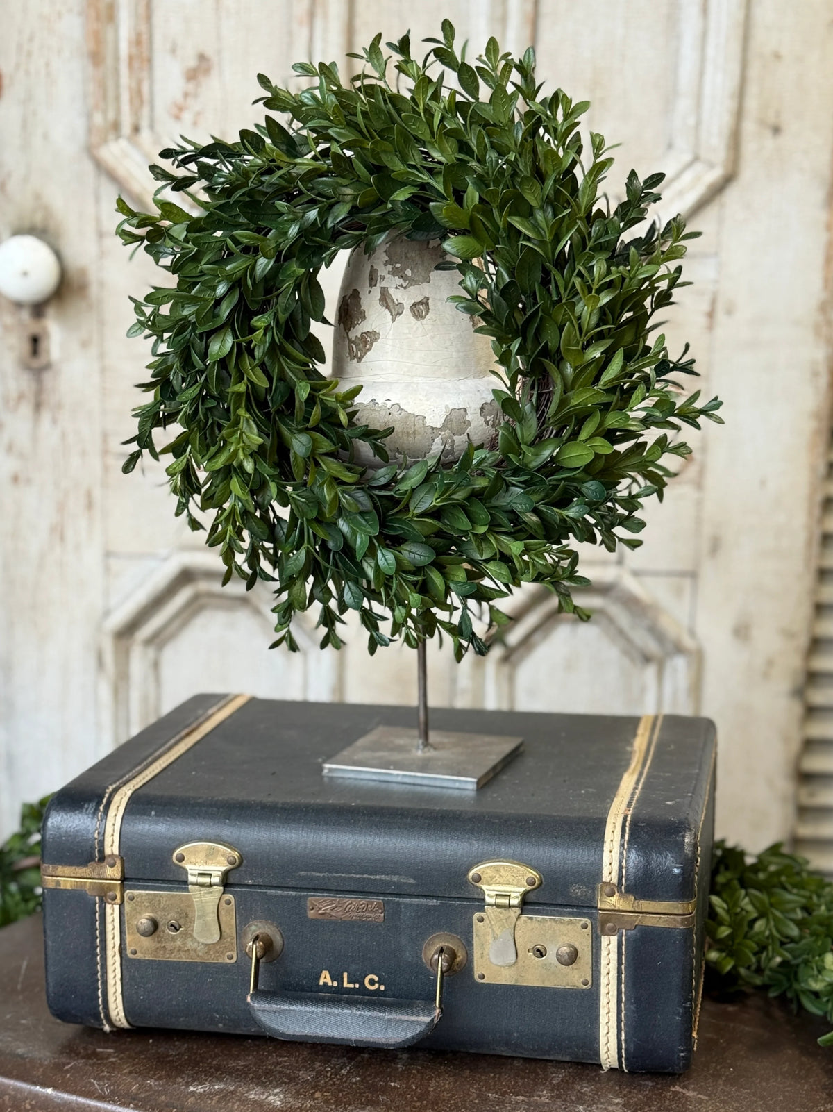 Nottswood Leaves Candle Ring | 12"
