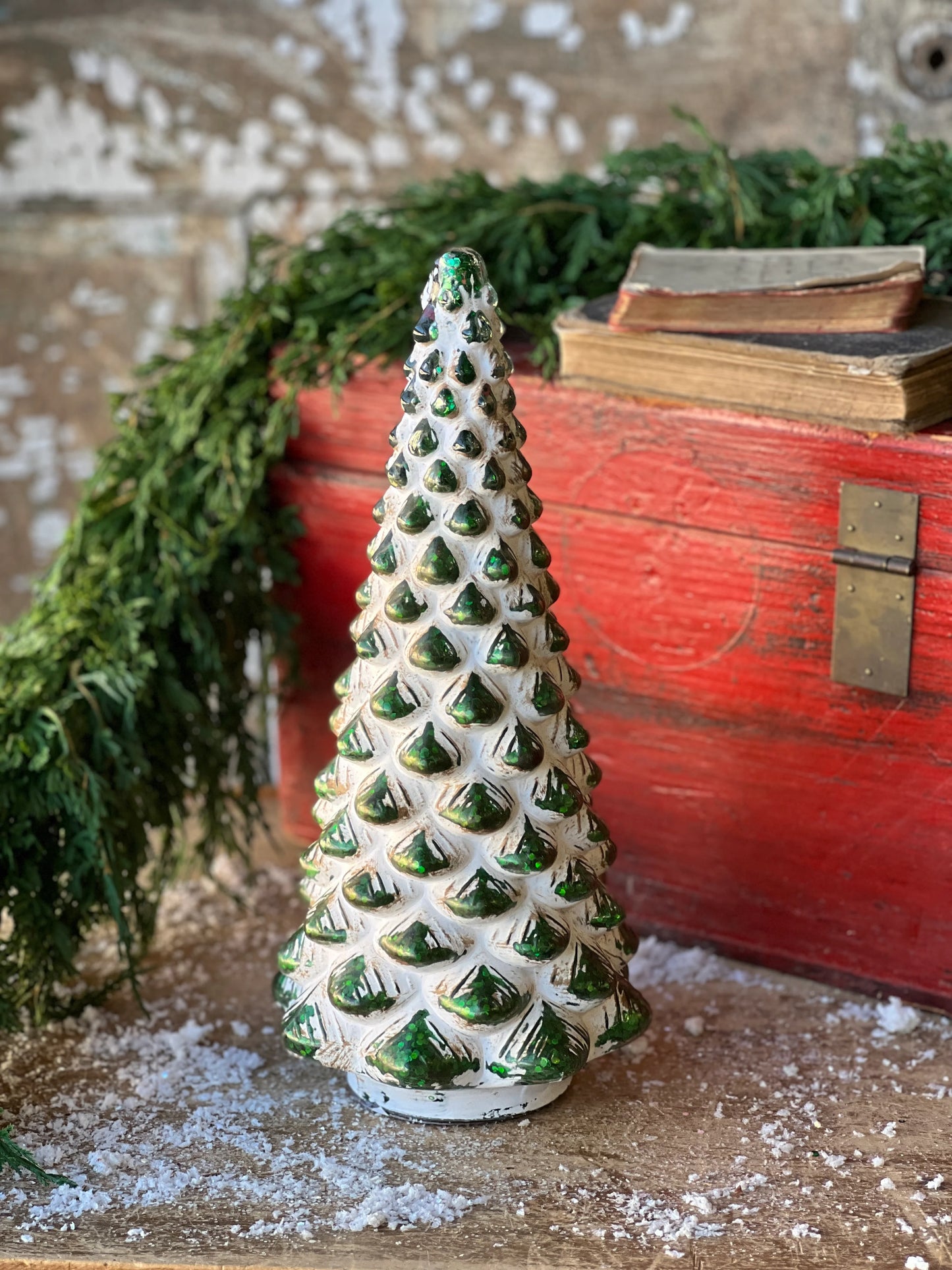 Gleaming Yule Tree