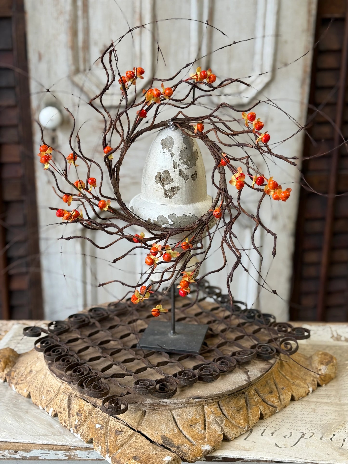 Wild Vine Bittersweet Candle Ring | 16"