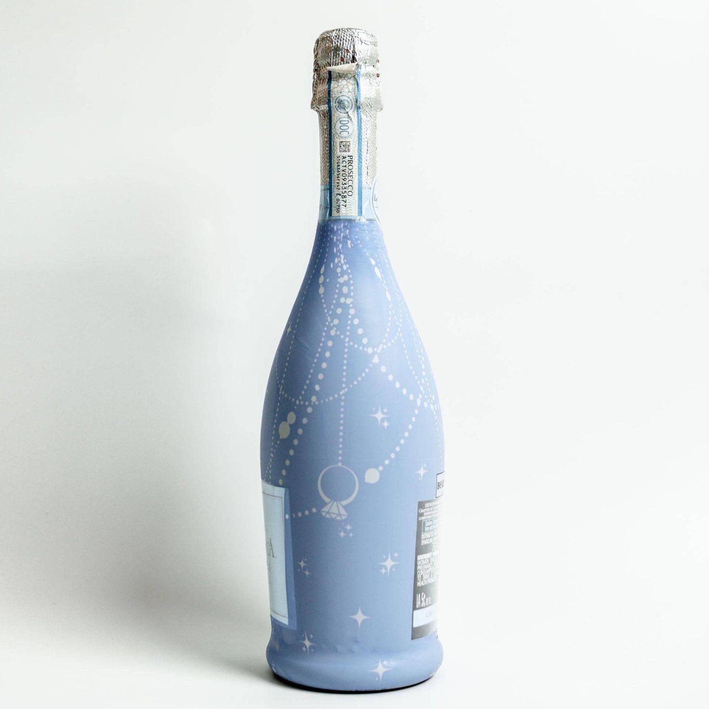 Beau Bottles Wrap | Blue Pearls and Prosecco