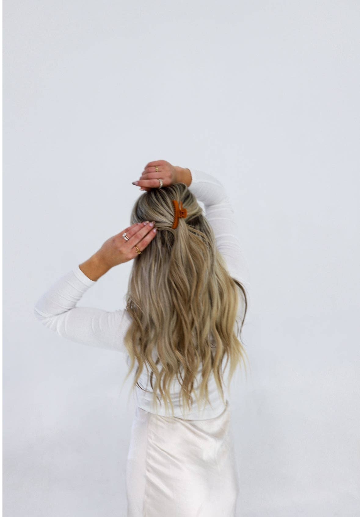 Mini Hold Everything Claw Clip | Matte Champagne