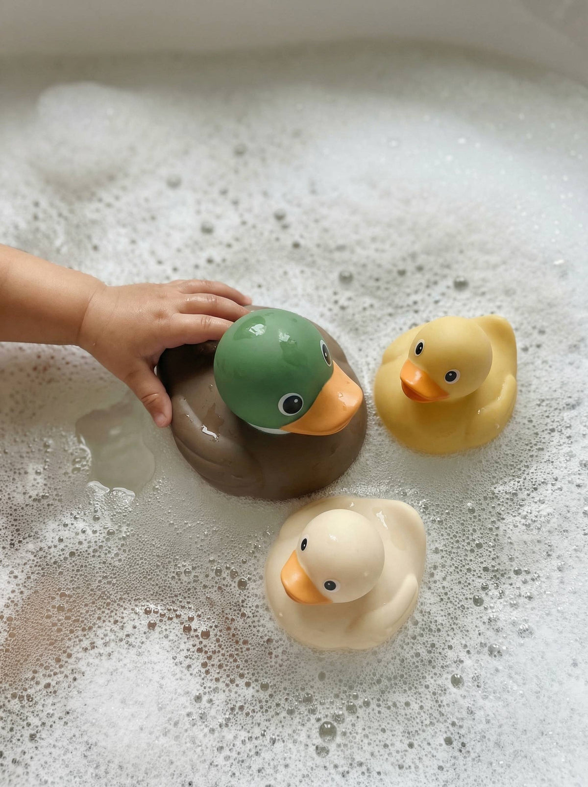 Duck Itzy Ducky Family™ | Bath + Water Table Toys