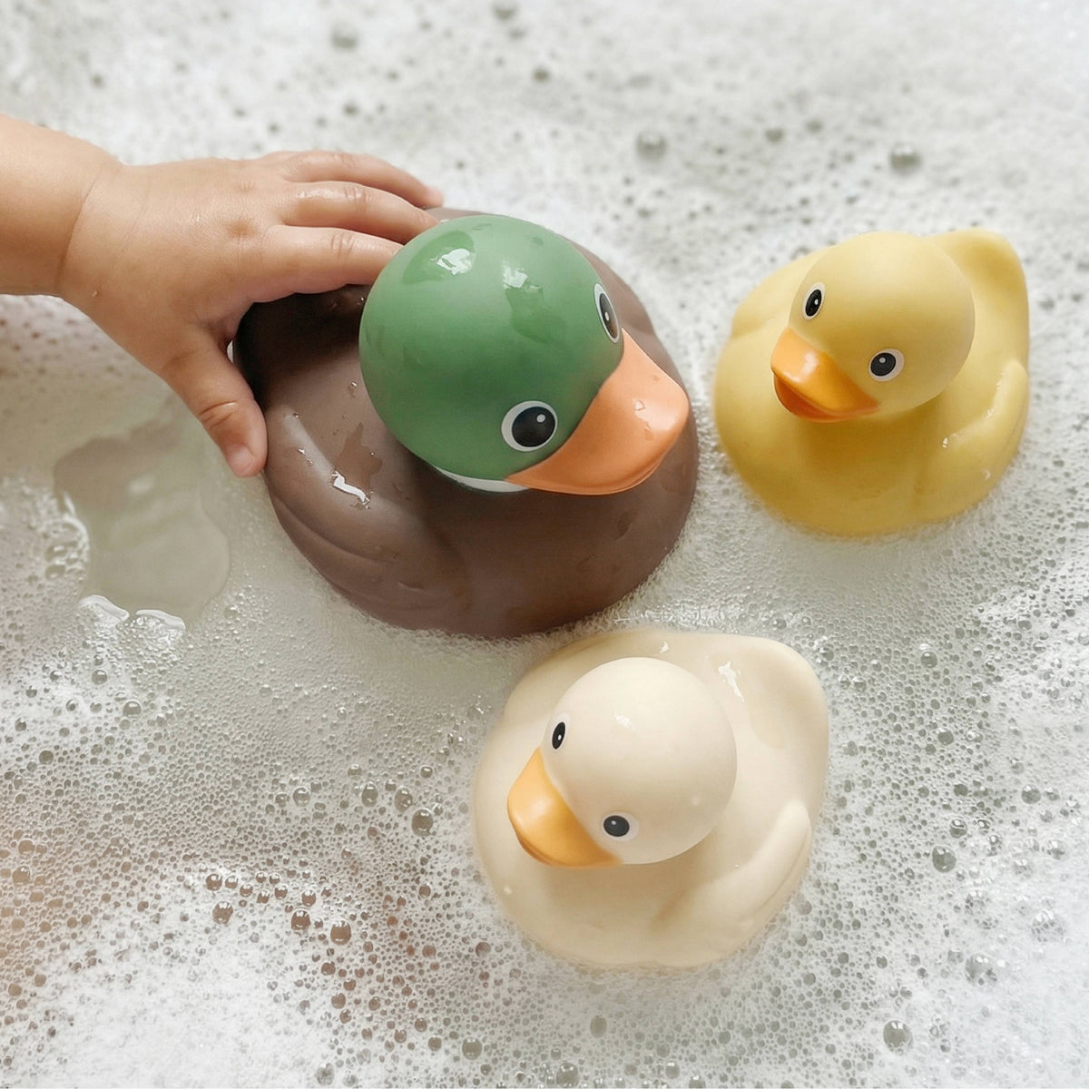Duck Itzy Ducky Family™ | Bath + Water Table Toys