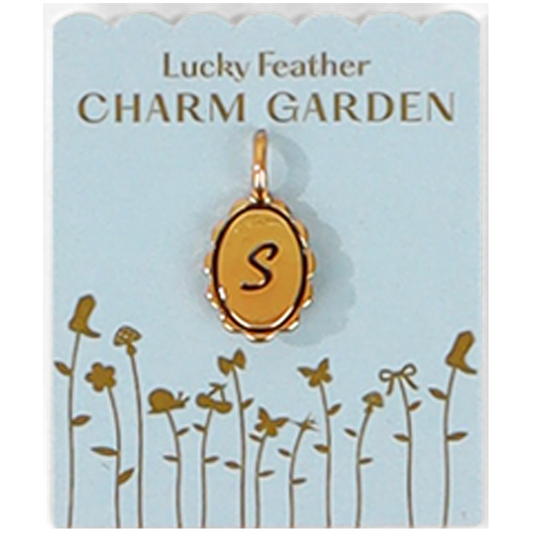 Charm Garden Scalloped Initial Charm | Gold S