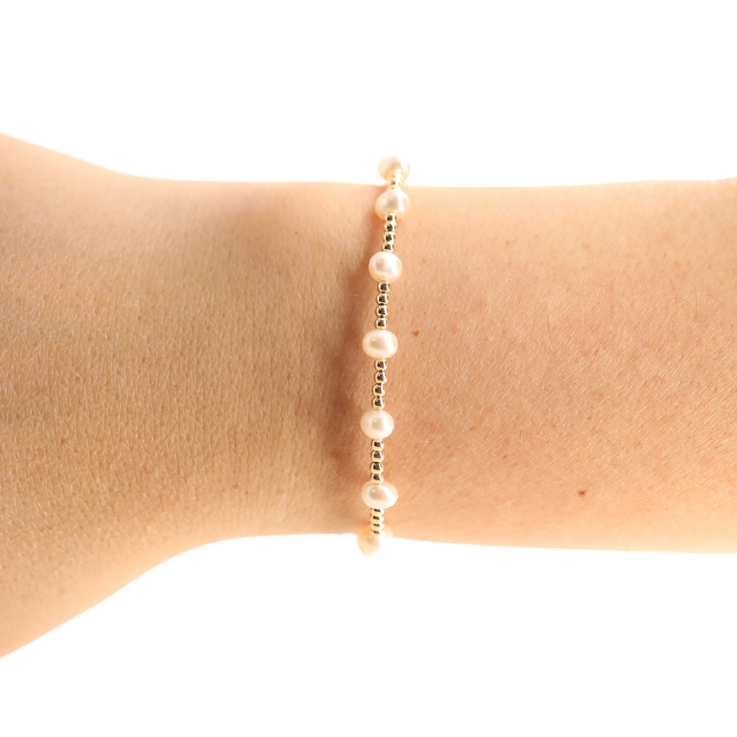 Lolo Pearl Bracelet in Gold | Standard 6.75"