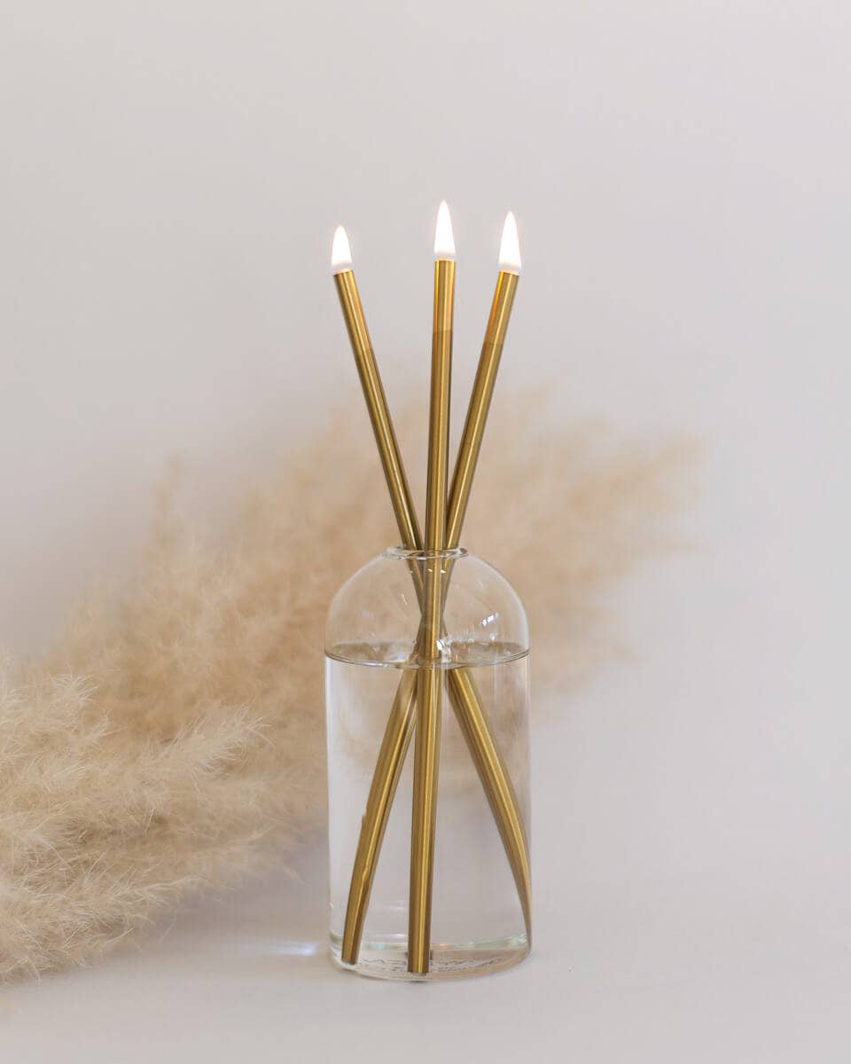 Gold Everlasting Candles w/ Clear Vase