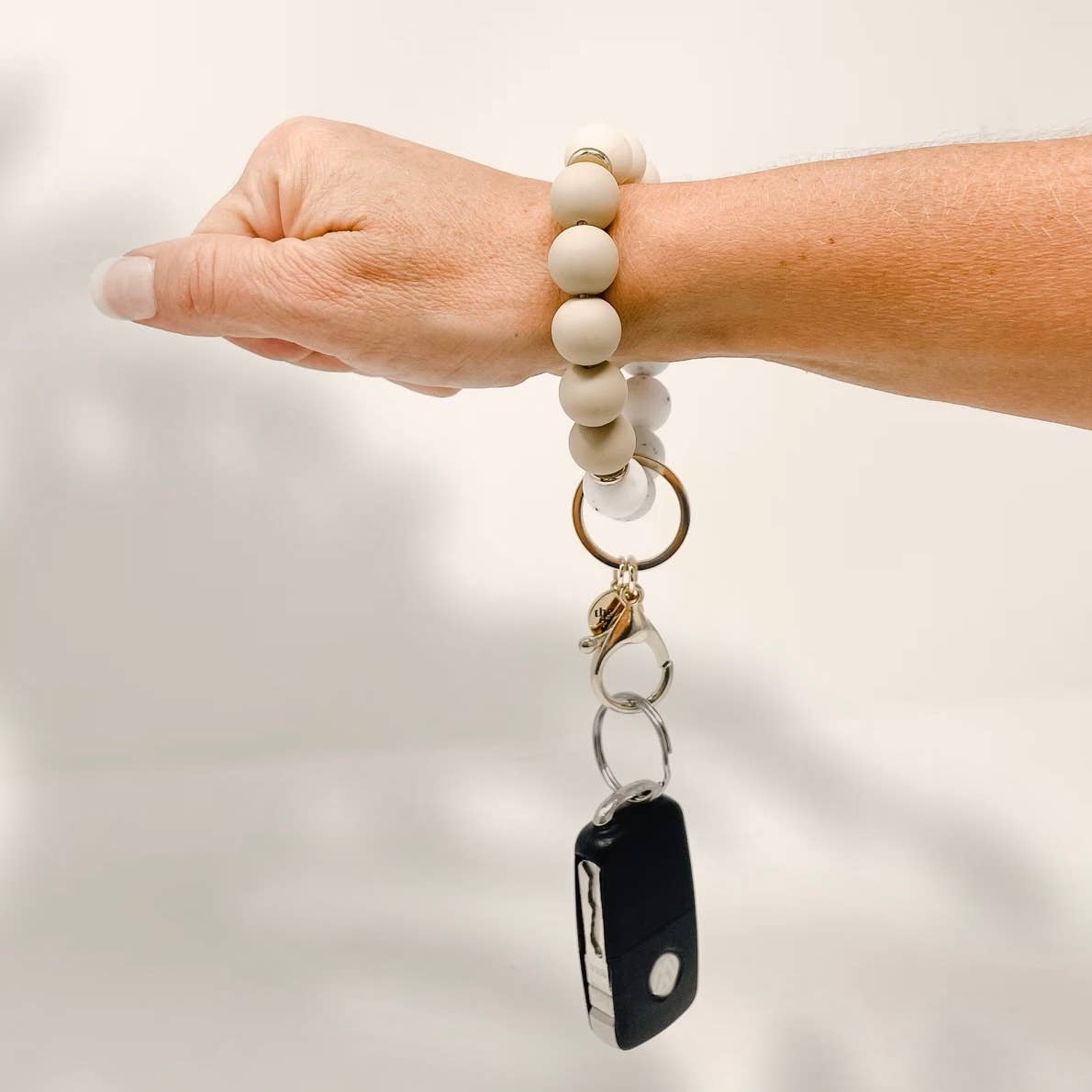 Hands-Free Keychain Wristlet | Oatmilk Latte