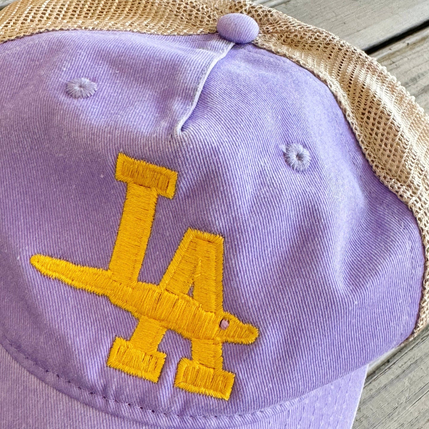 LA Gator Mesh Back Hat | lavender/yellow